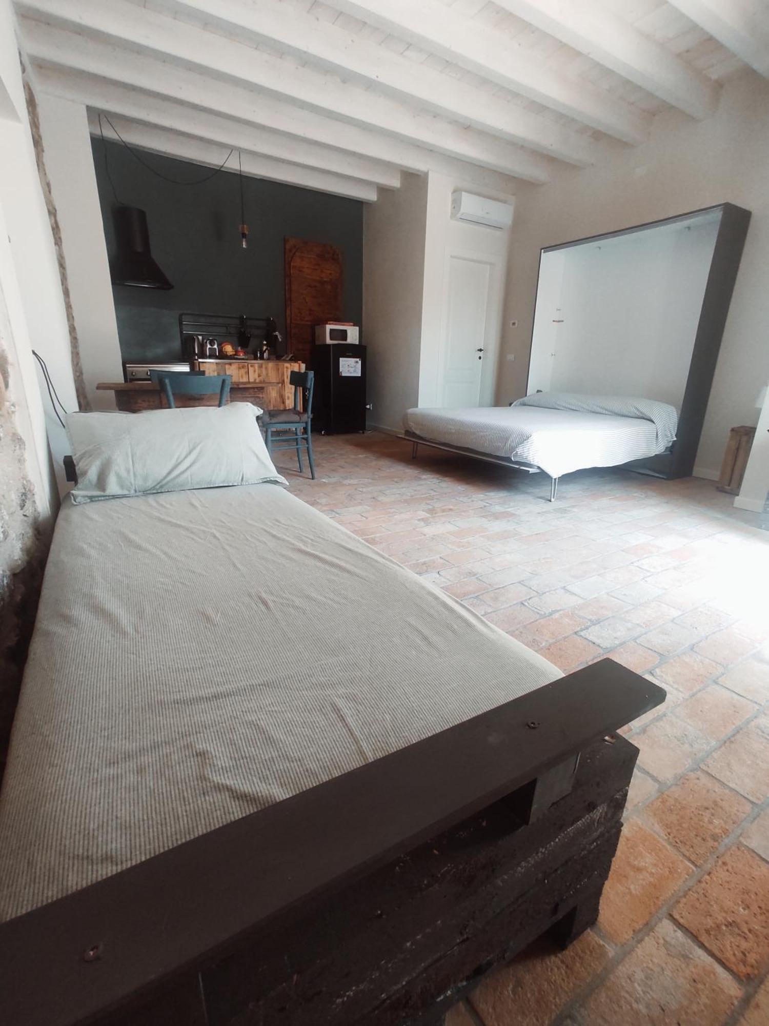 La Casa Di Paolina - Affitti Brevi Lejlighed Desenzano del Garda Eksteriør billede